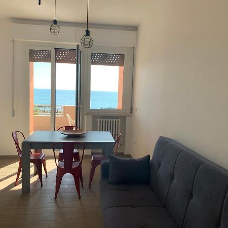 Appartamento Fronte Mare Porto Recanati Kültér fotó