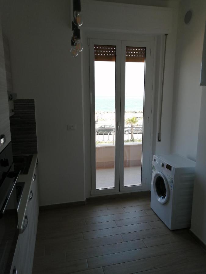 Appartamento Fronte Mare Porto Recanati Kültér fotó